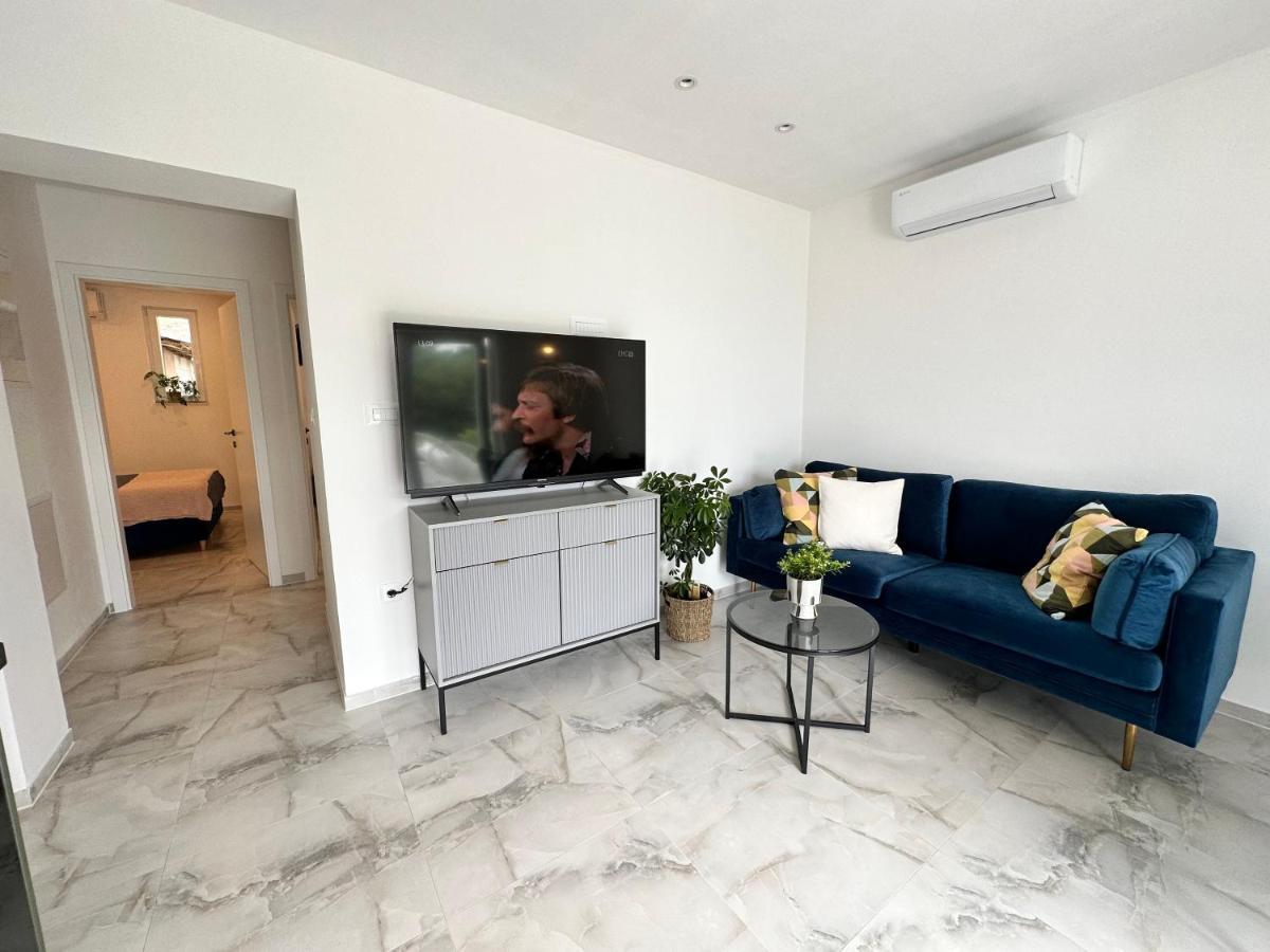 Olive View Apartment Brela Zewnętrze zdjęcie