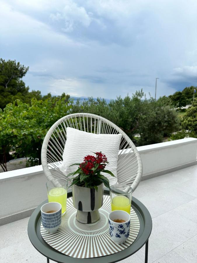 Olive View Apartment Brela Zewnętrze zdjęcie